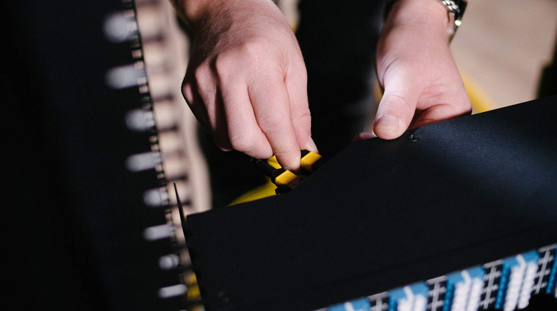 The Benefits of Short Boot, Quick Release & Uniboot Connectors, & Bend Insensitive Fibres